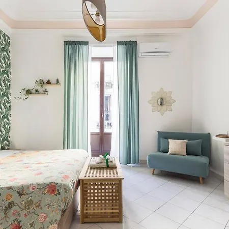 Green Apartment Catania Катания